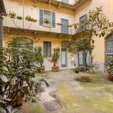 Bricks & Beams Studio In The Key Area Of Milano Esterno foto